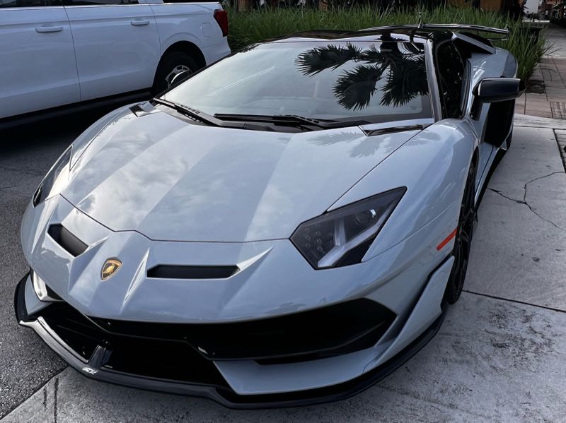 Lamborghini Aventador spotted in Plantation