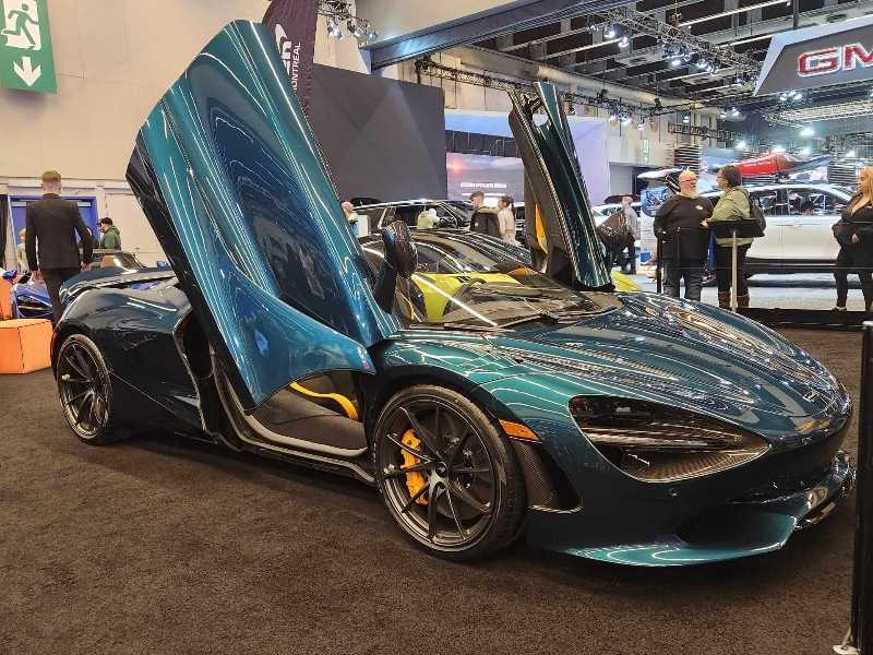 McLaren 720S (2018) spotted in Montréal, Canada