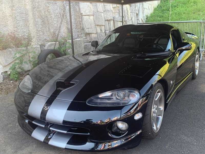 Dodge Viper spotted in Clermont-Ferrand