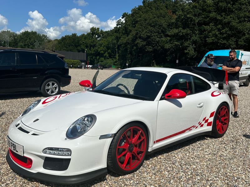 Porsche 911 GT3 RS spotted in Brentwood