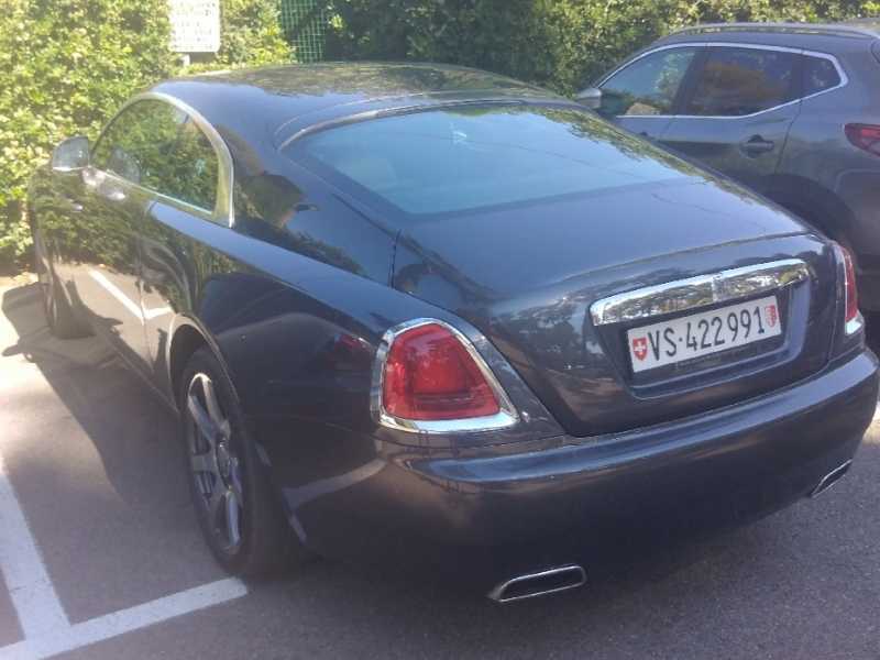 Rolls-Royce Wraith spotted in Dijon