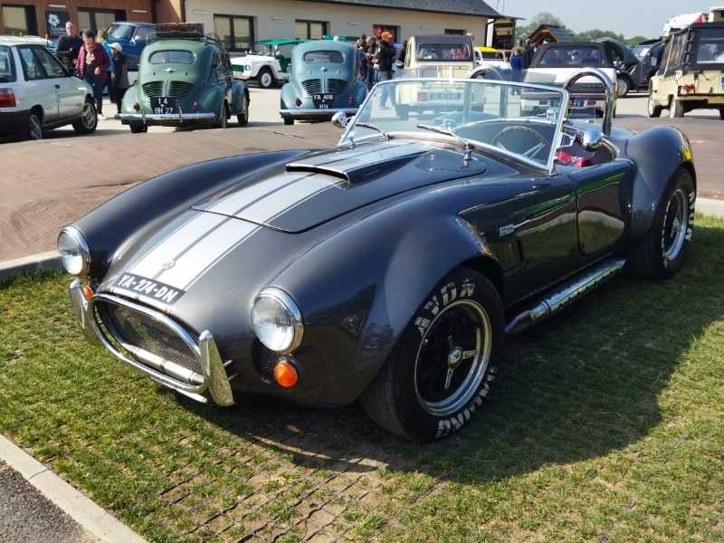 Ford Cobra spotted in Évreux