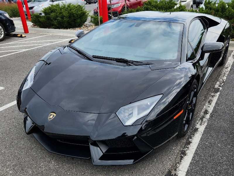 Lamborghini Aventador spotted in Kansas City