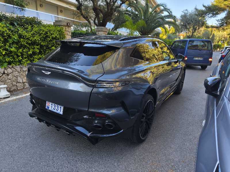 Aston Martin DBX707 spotted in Nice