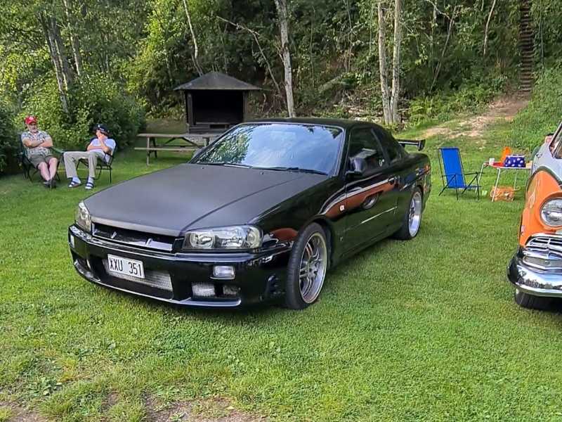Nissan Skyline GT-R (1999) spotted in Säters kommun, Sweden