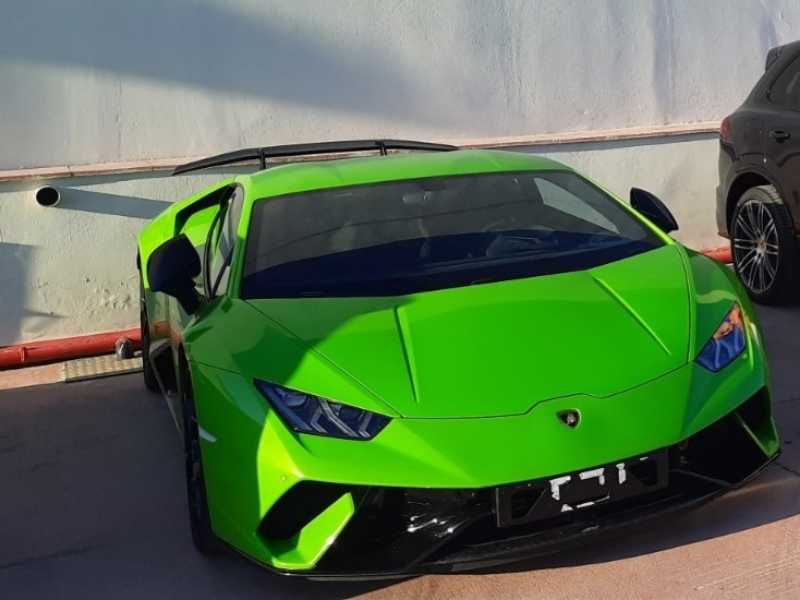 Lamborghini Huracán spotted in Piraeus