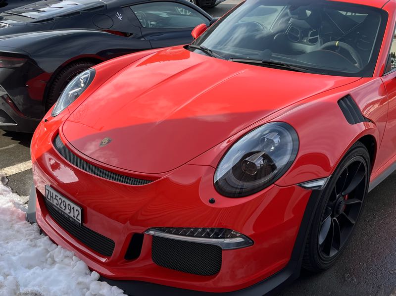 Porsche 911 GT3 RS spotted in St. Moritz