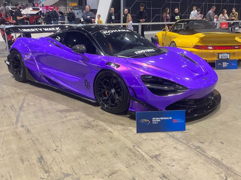 McLaren 720S spotted in Chicago
