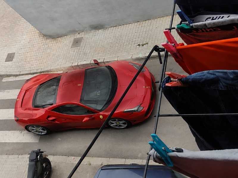 Ferrari 488 GTB (2015) spotted in Valencia, Spain