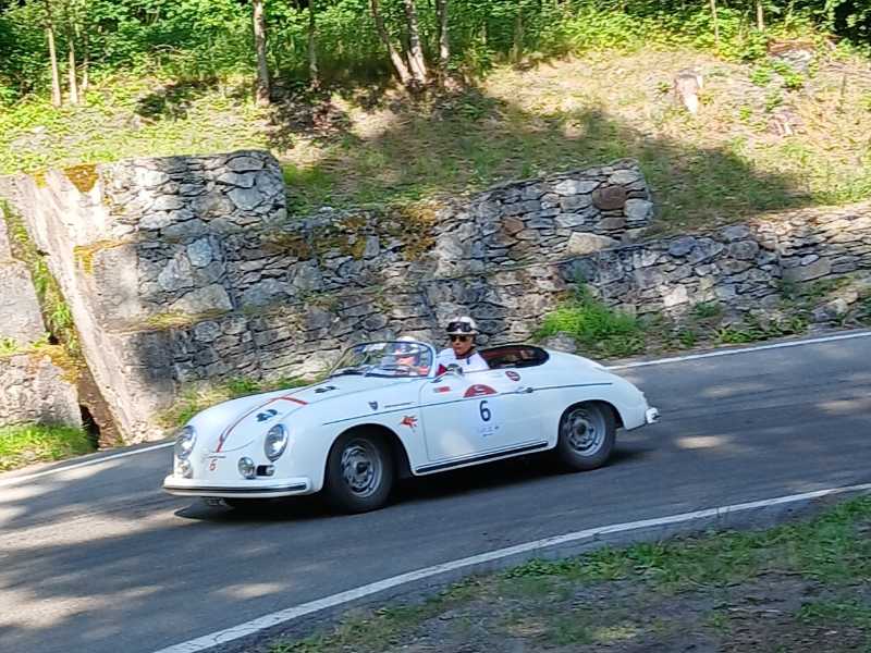 Porsche 356 Speedster spotted in Courmayeur
