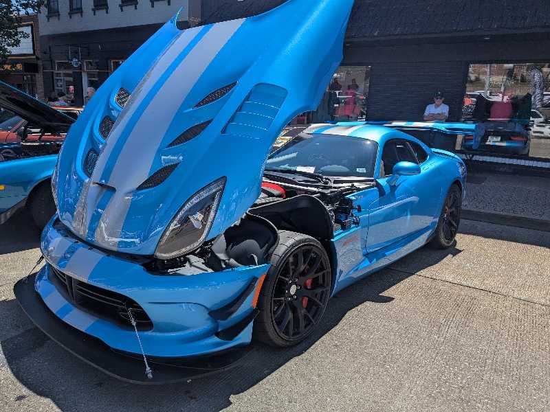 Dodge Viper spotted in Festus