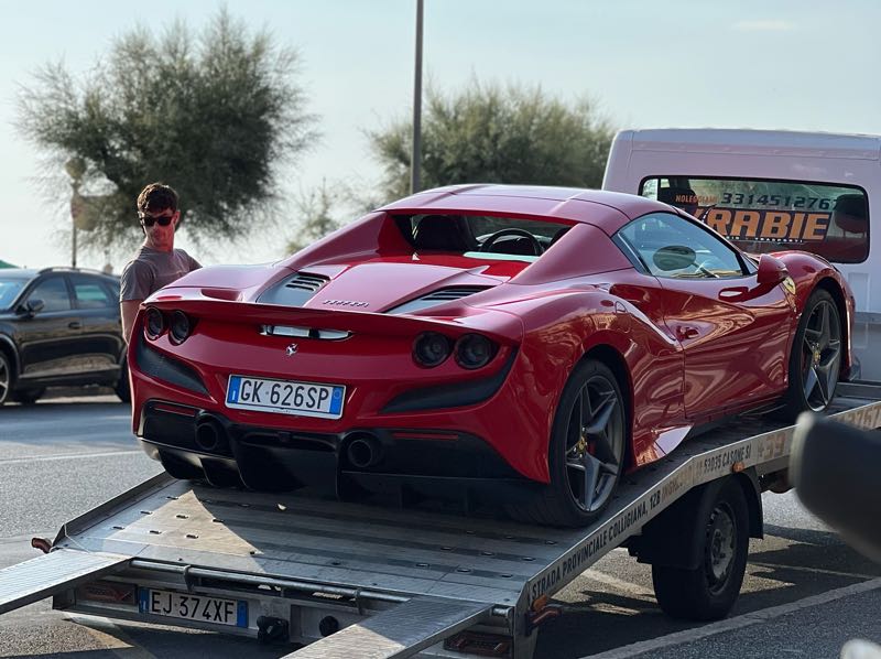 Ferrari F8 Tributo spotted in San Giovanni