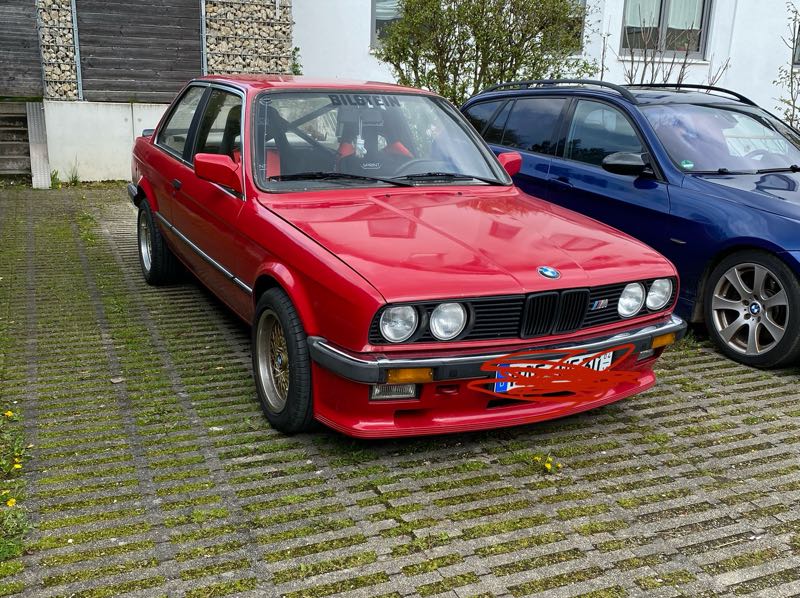 BMW M3 E30 spotted in Ingolstadt