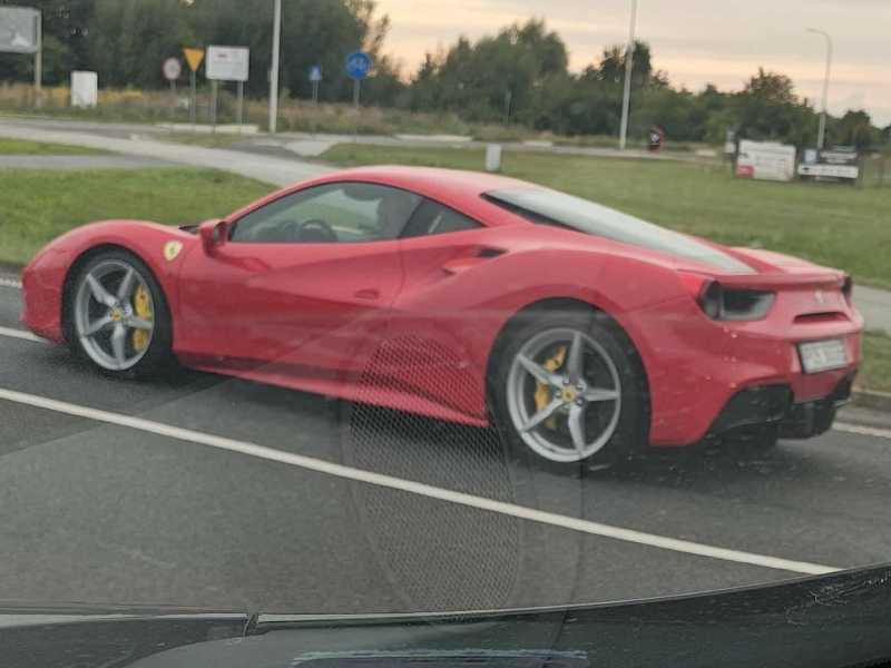Ferrari 488 GTB (2015) spotted in Ostrów Wielkopolski, Poland