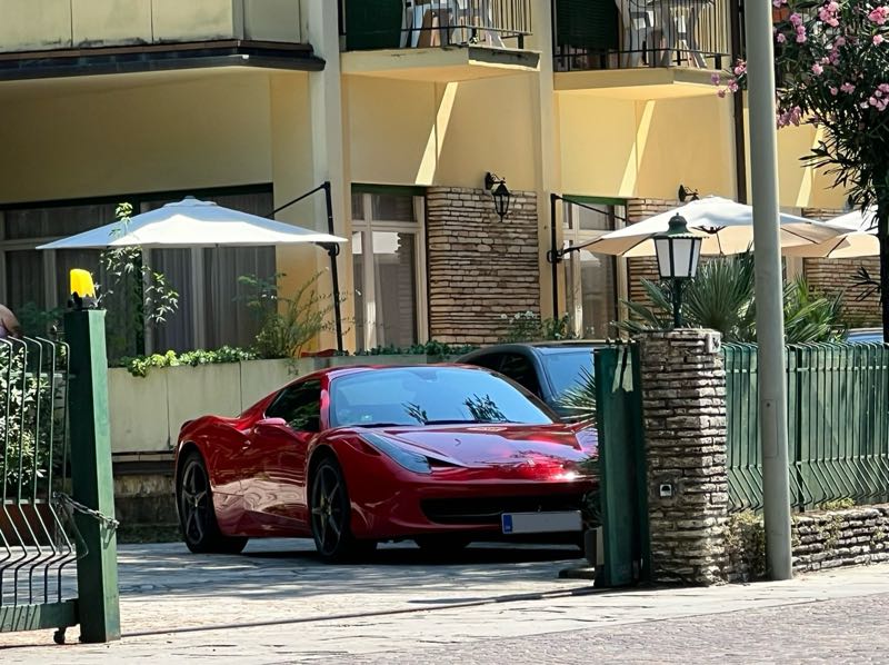 Ferrari 458 Italia spotted in Desenzano del Garda