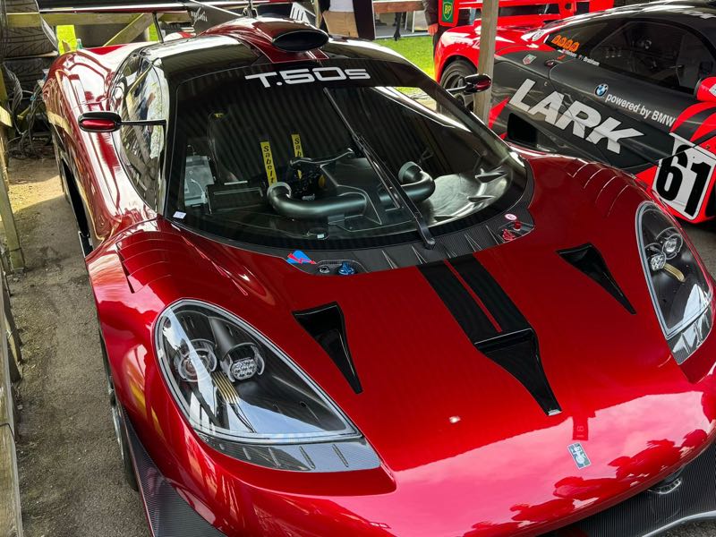 Pagani Huayra spotted in Biarritz