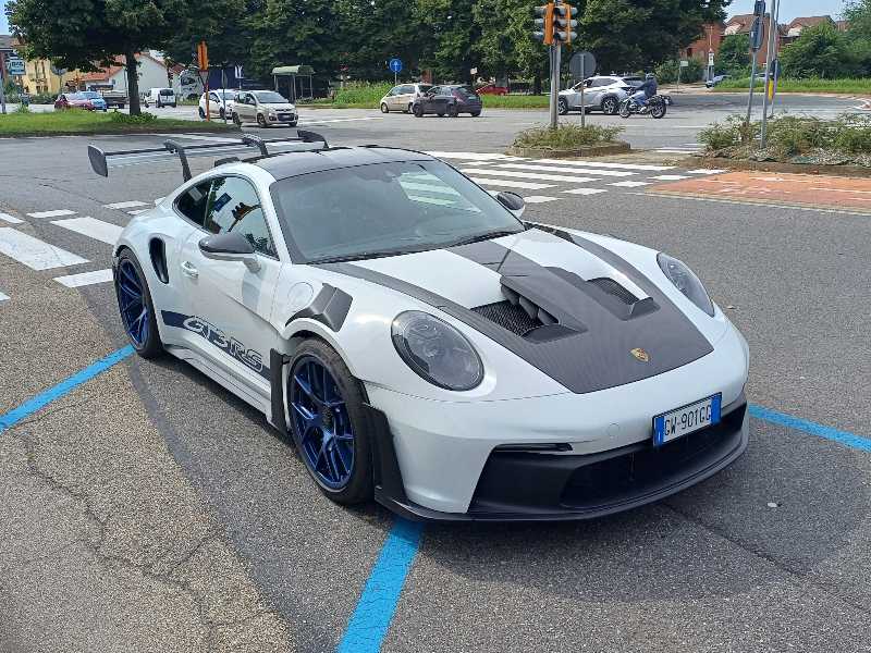 Porsche 911 GT3 RS spotted in Turin