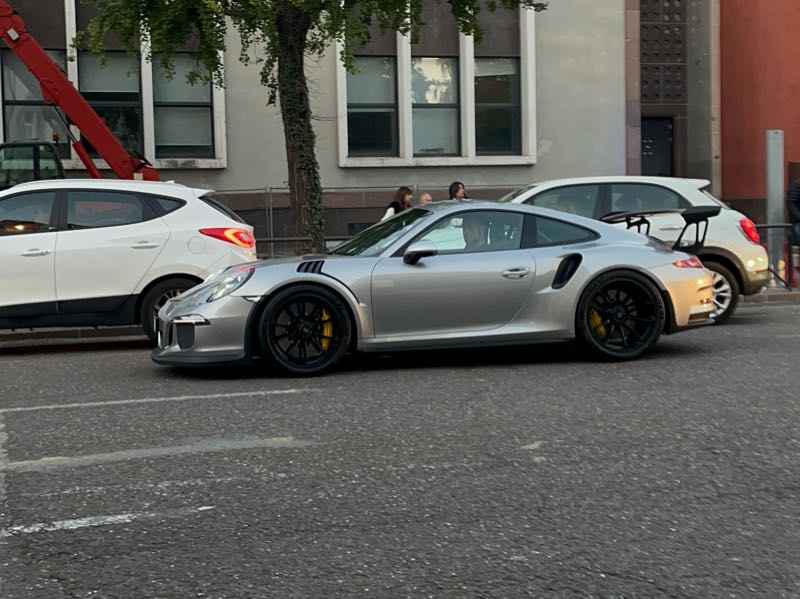 Porsche 911 GT3 RS spotted in Trento