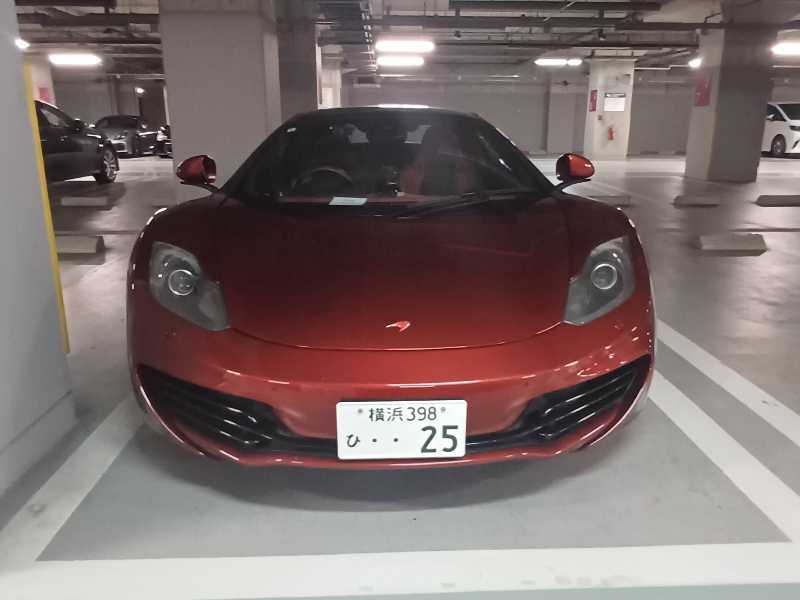 McLaren MP4-12C spotted in Tokyo
