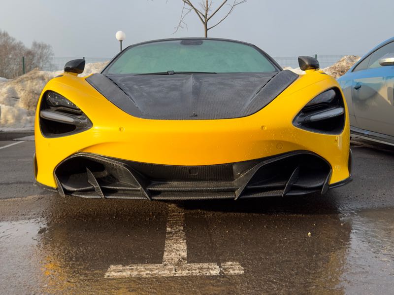McLaren 720S (2017) spotted in Moscow, Russia
