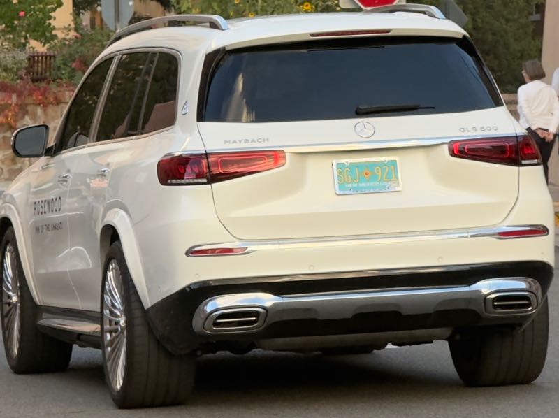 Mercedes-Benz Maybach GLS 600 spotted in Estancia