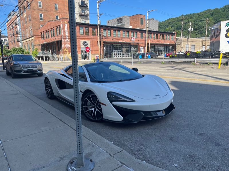 McLaren 570S spotted in Ellinwood