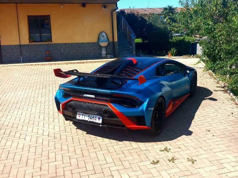 Lamborghini Huracán spotted in Gallarate