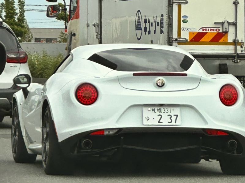 Alfa Romeo 4C spotted in Sapporo