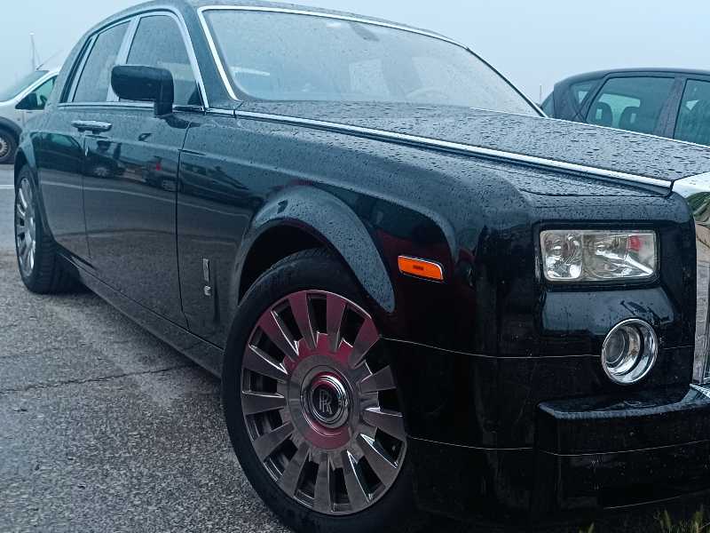 Rolls-Royce Phantom spotted in Corfu