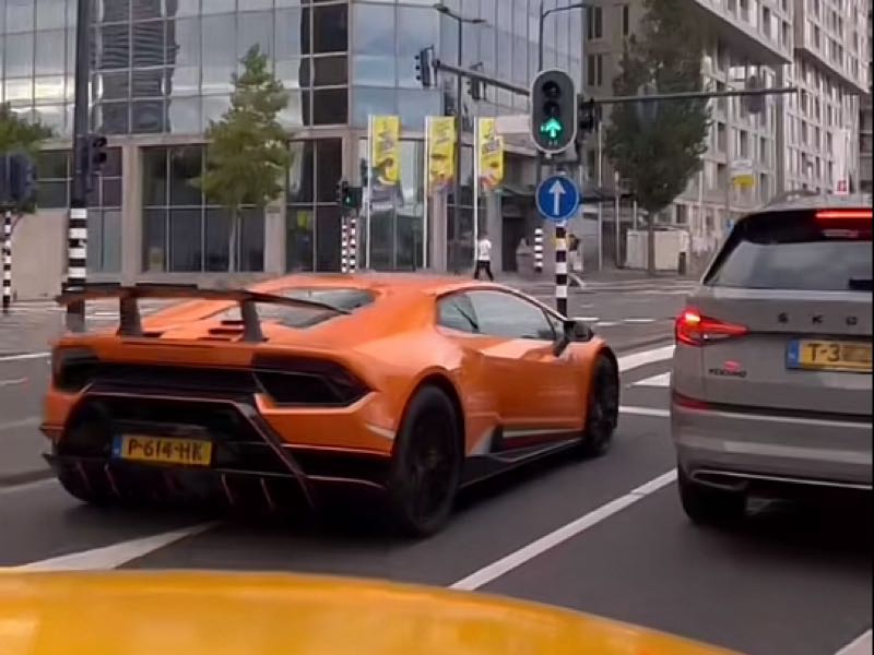 Lamborghini Huracán spotted in Utrecht