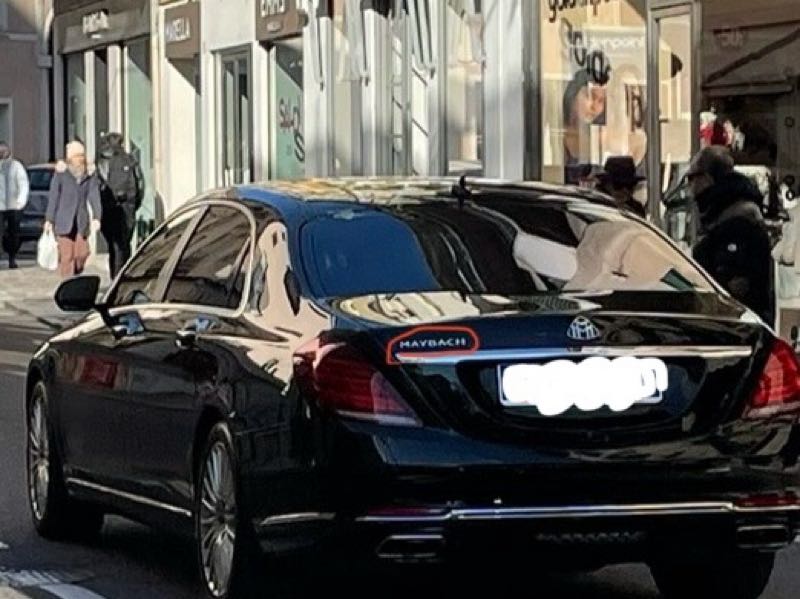 Maybach S-Class spotted in Treviso
