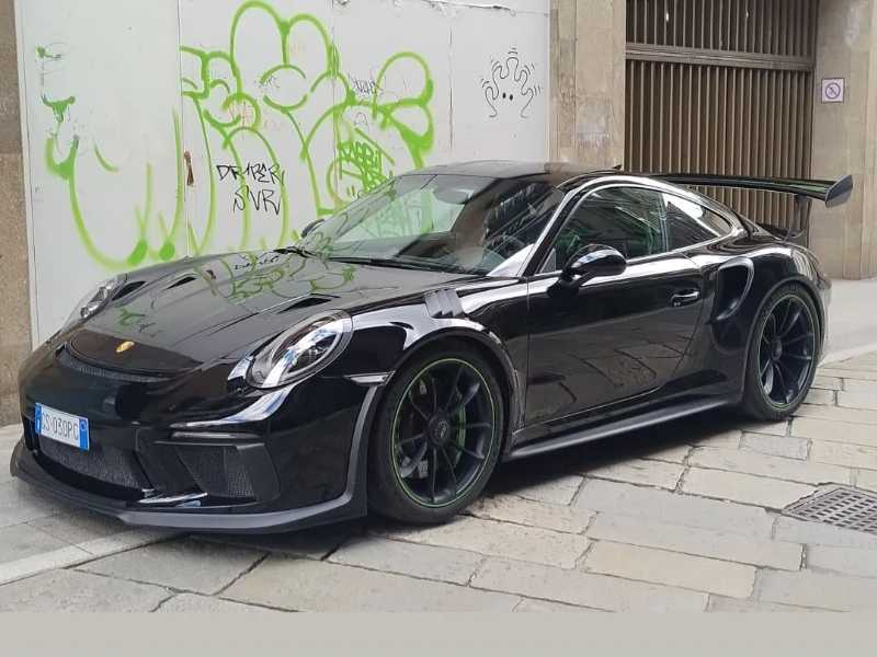 Porsche 911 GT3 RS spotted in Busto Arsizio
