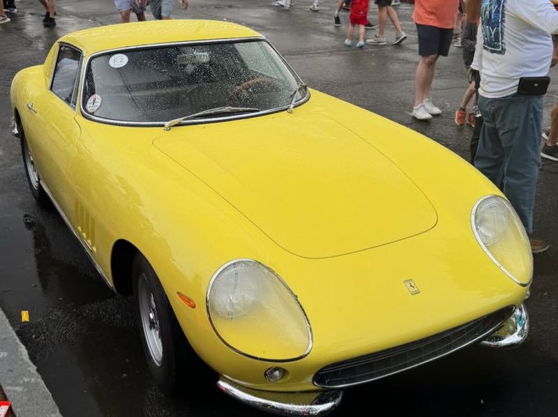 Ferrari 275 GTB spotted in London