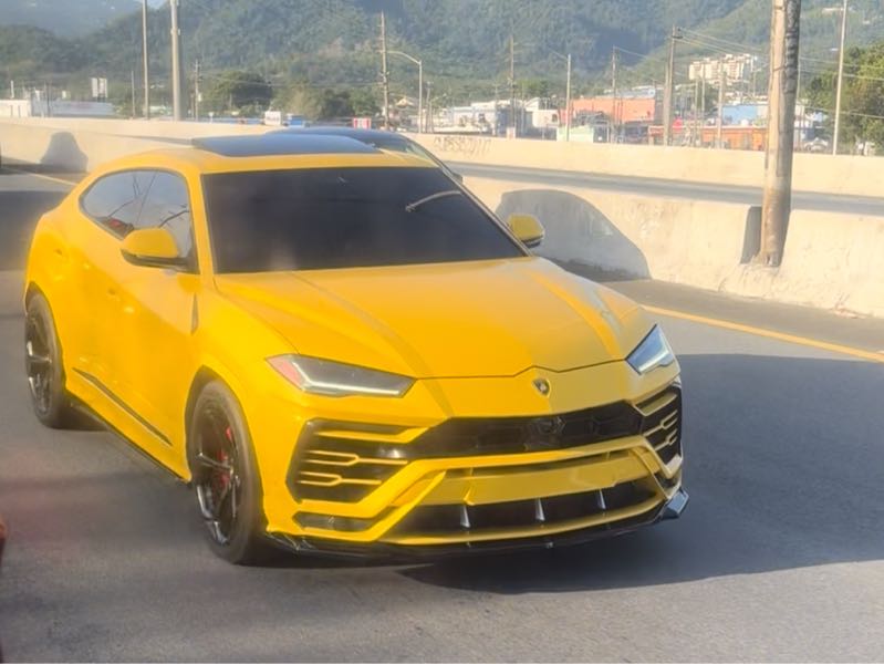 Lamborghini Urus spotted in Caguas