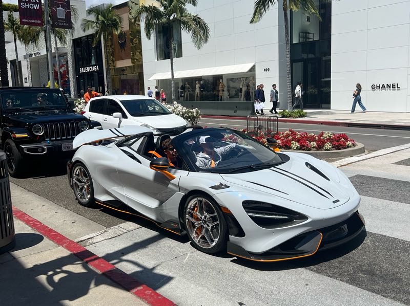 McLaren 765LT Spider spotted in Los Angeles