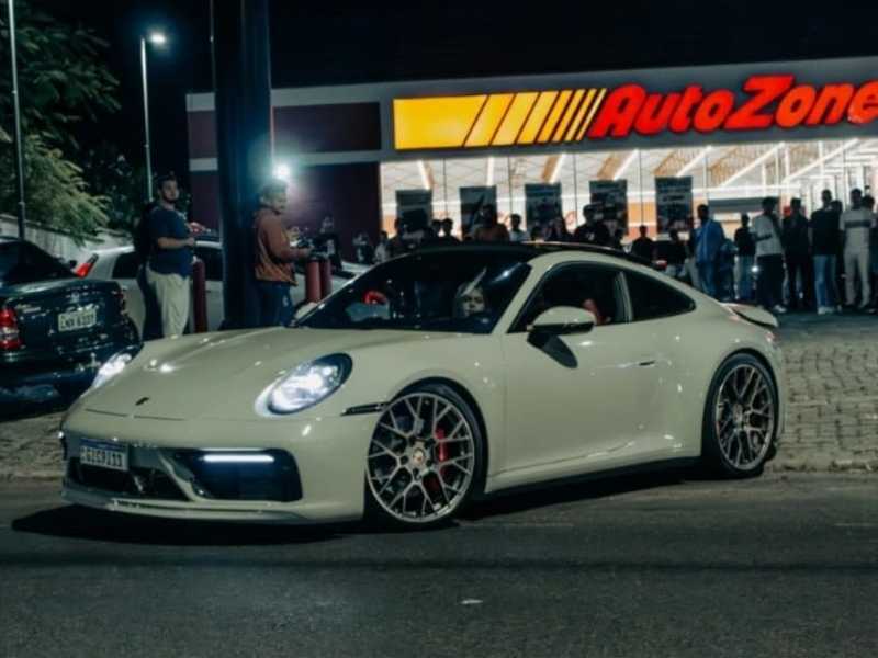 Porsche 911 GT3 spotted in Araçatuba