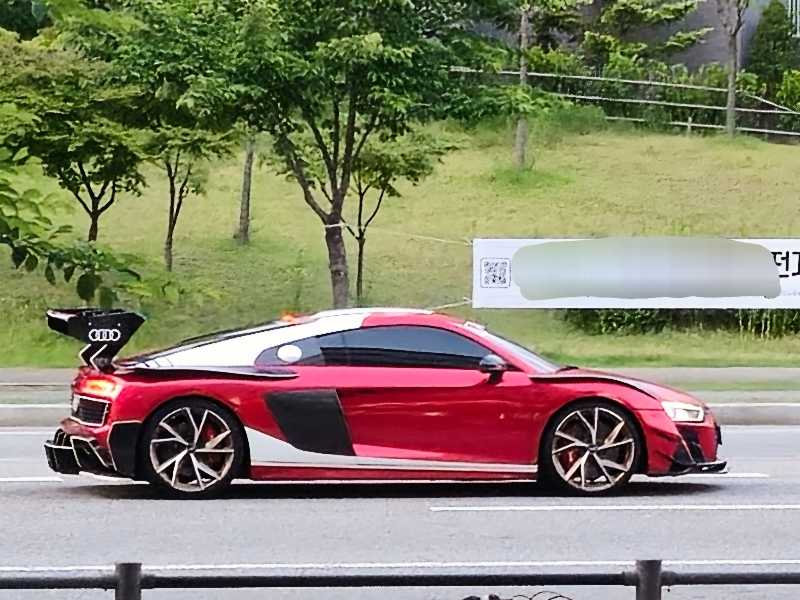 Audi R8 spotted in Incheon