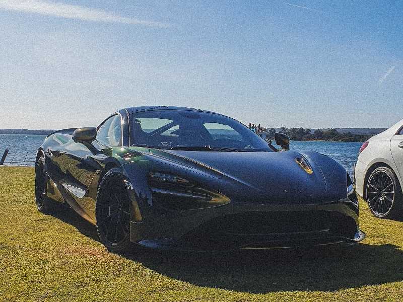 McLaren 720S spotted in Brasília