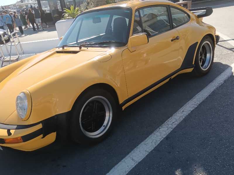Porsche 911 (1985) spotted in Marbella, Spain