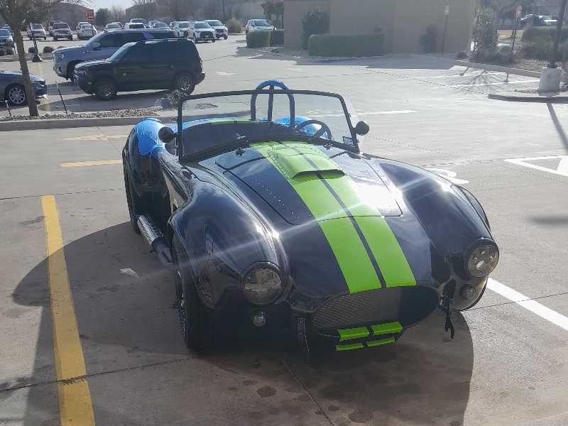 Shelby Cobra spotted in Lometa