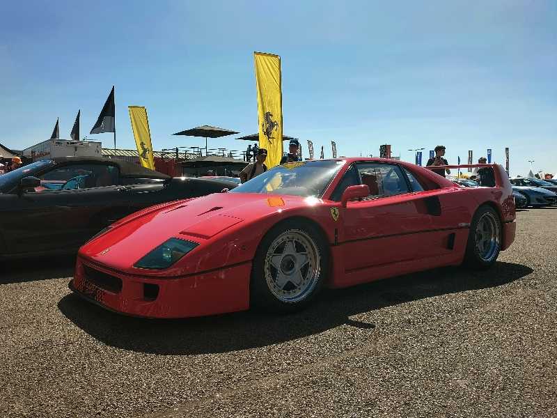 Ferrari F40 spotted in Le Vigeant