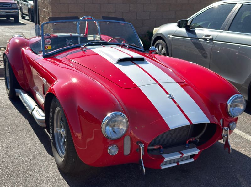 AC Cobra spotted in Howard