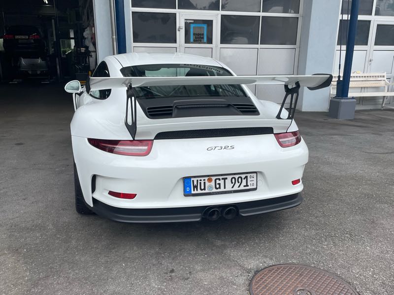 Porsche 911 GT3 RS (2016) spotted in Luzern, Switzerland