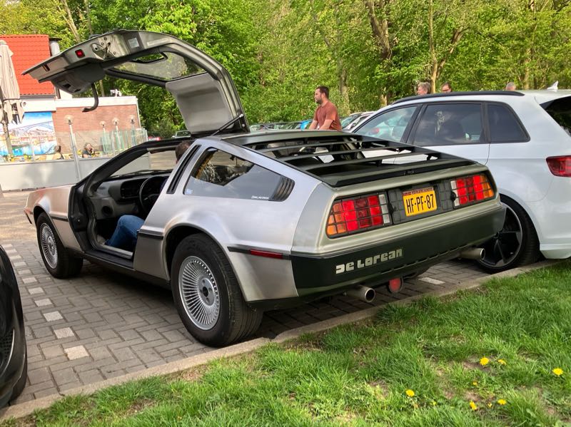 DeLorean DMC-12 spotted in Zwolle