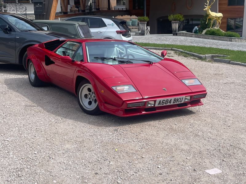Lamborghini Countach (1985) spotted in Calfosch - Kolfuschg - Colfosco, Italy