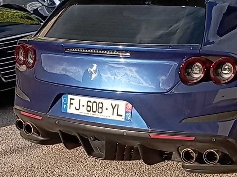 Ferrari GTC4Lusso spotted in Annecy-le-Vieux