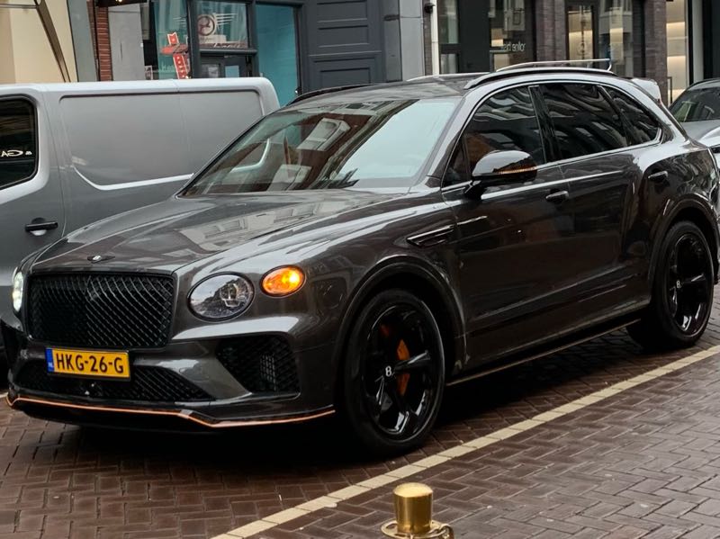 Bentley Bentayga Speed spotted in Amsterdam