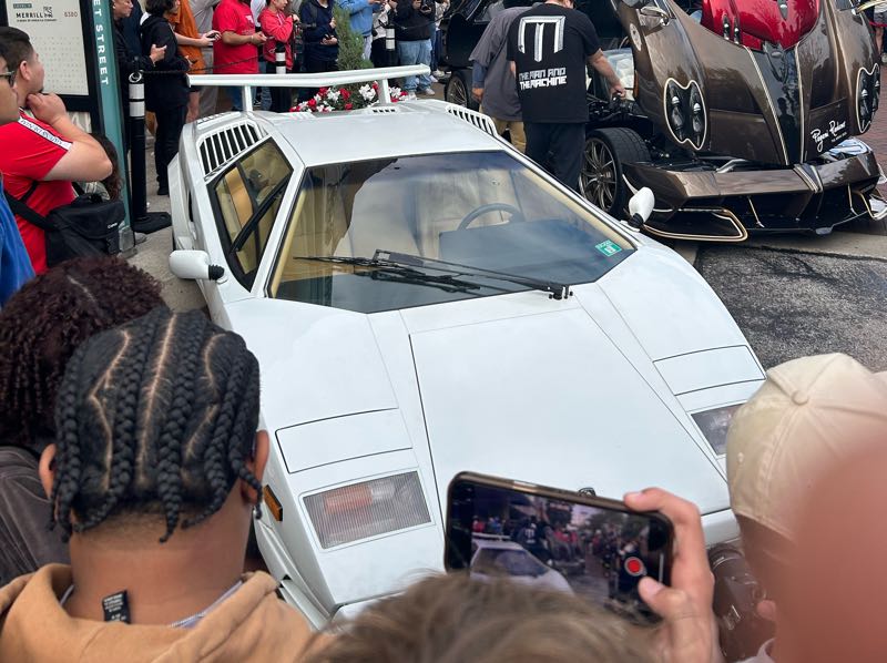 Lamborghini Countach spotted in The Woodlands