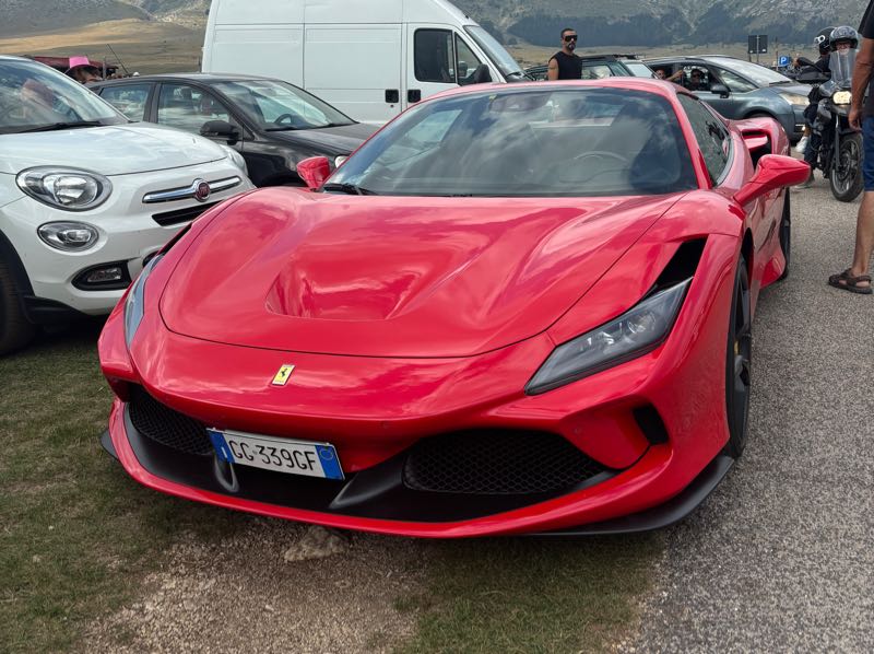 Ferrari F8 Tributo spotted in Teramo