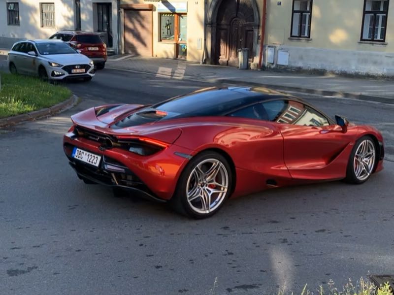 McLaren 720S spotted in Žďár nad Sázavou